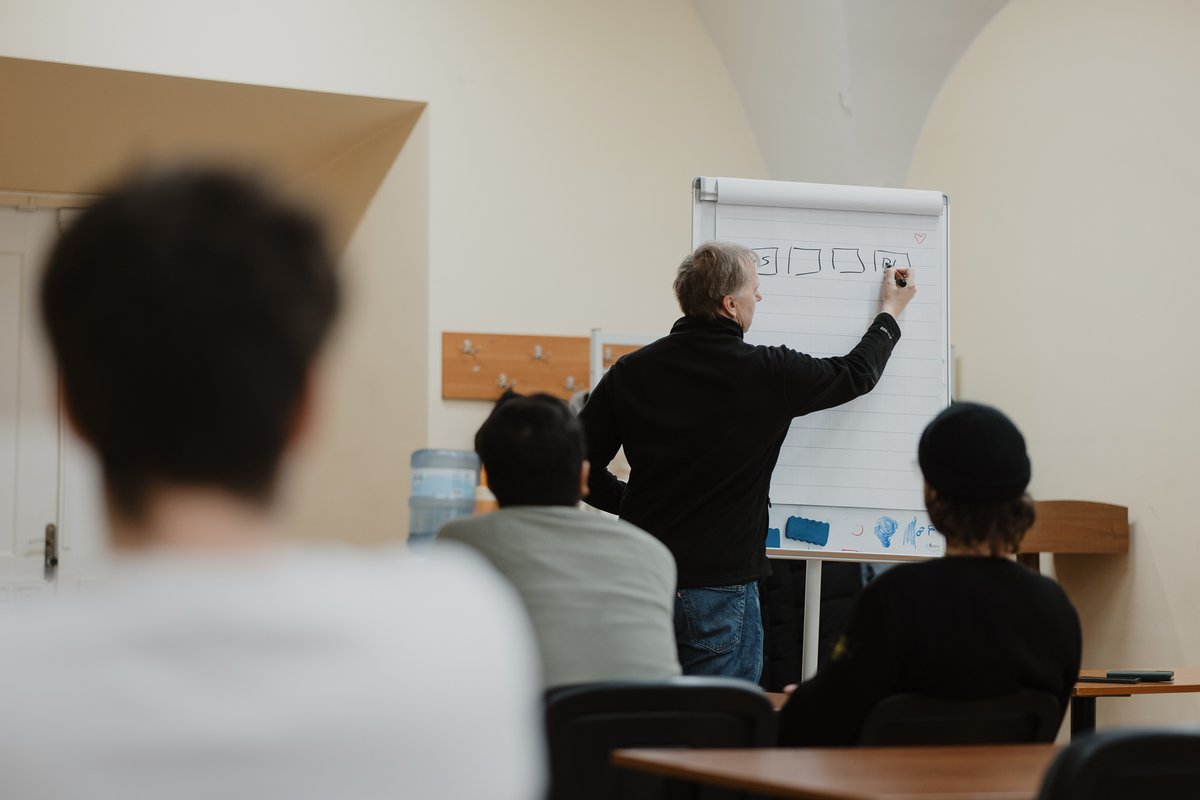ArqusAlliance's tweet photo. 🤖 #Students of the #Arqus Joint Master's Programme in International  #Cybersecurity and #Cyberintelligence have just started their second semester at @VU_LT with an #IntegrationWeek.

📸Credits: @VU_LT  Faculty of Mathematics and Informatics

More info: https://t.co/6aLr1lEPlS https://t.co/22IV38YZl1