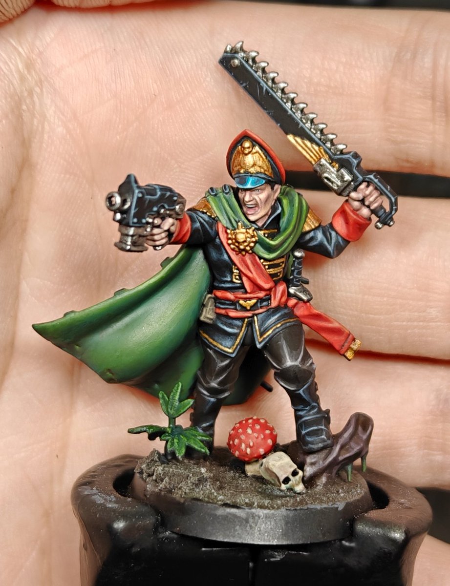 Gaunt
#warhammer40k #paintingwarhammer #warhammercommunity 
#miniaturepainting 
#AstraMilitarum