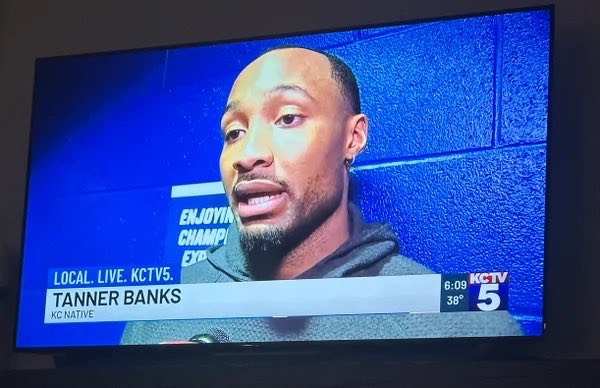 Peat927's tweet photo. Does that include “Tanner Bates”? 
Obviously the journalist who did this story wasn’t a Mizzou J-School grad! https://t.co/ZoDsStiZr0