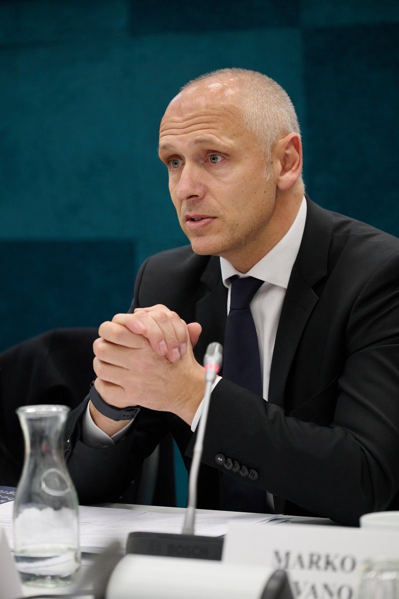 rccint's tweet photo. RCC SG @amer_kap for @Oslobodjenjeba article “The Berlin Process is a bridge to the EU: How much progress have we made?” on #BerlinProcess, #CRM, #GreenAgenda, #MobilityAgreements and more

“Berlin Process fosters economic integration and dialogue among the Western Balkan economies, which is crucial for the region's stability and development. Initiatives launched as part of the Process, such as the Common Regional Market and the Green Agenda for the Western Balkans, support region’s alignment with EU standards and are part of the EU Growth Plan.” said RCC SG

Read the full original article👉🏻https://t.co/uWGZC8RVia

#poweredbyRCC 🇪🇺