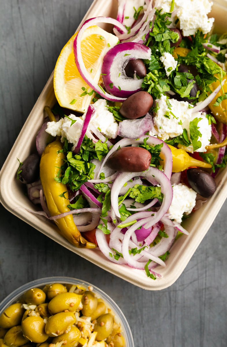 The best part of your day? Picking up your Dionysus order on the way home from work. 🥙🍟