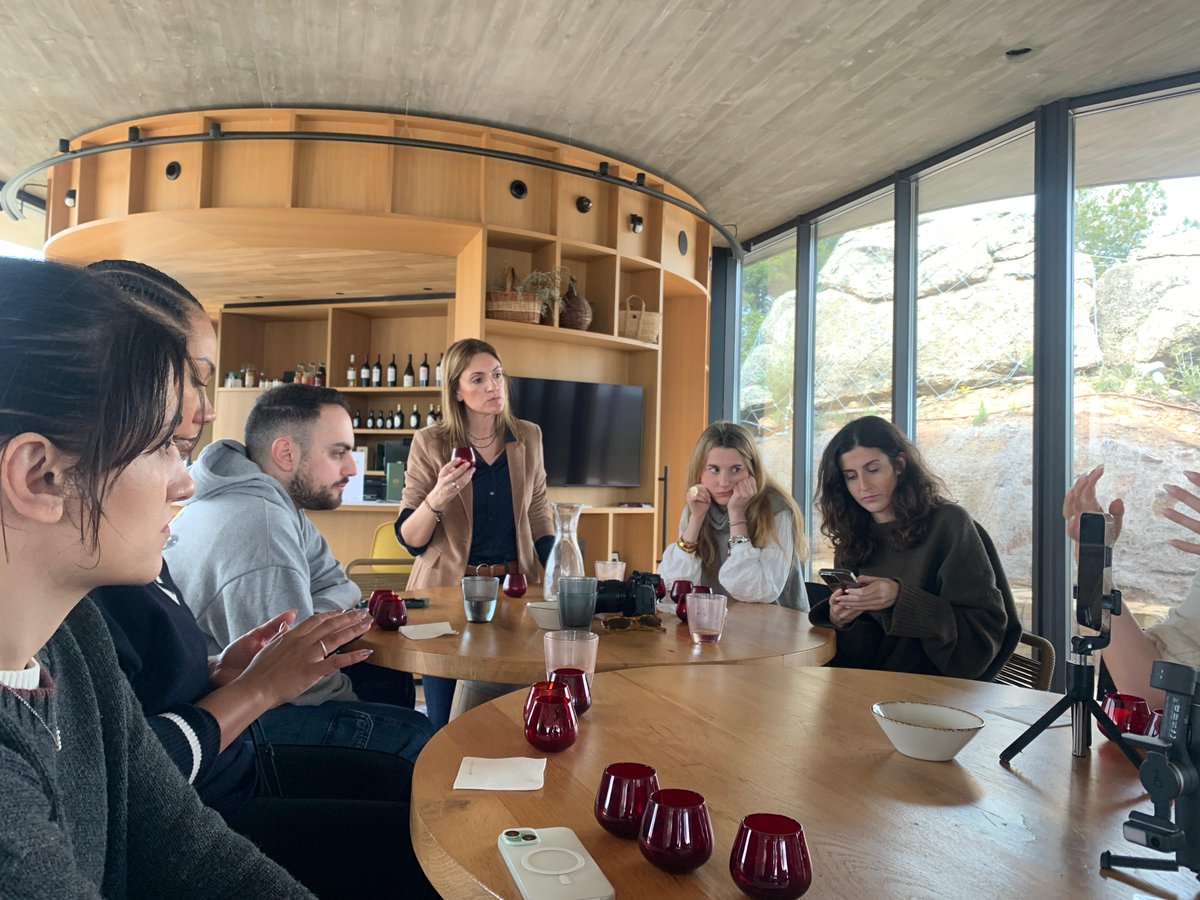En el marc de la Regió Mundial de la Gastronomia 🍽️, vuit influencers de diversos països han descobert la tradició i innovació gastronòmica del Pirineu i les Terres de Lleida en l’acció #CataloniaMeetsFoodies 😋 vinculada al #GrandTourdeCataluna i organitzada per l’Agència