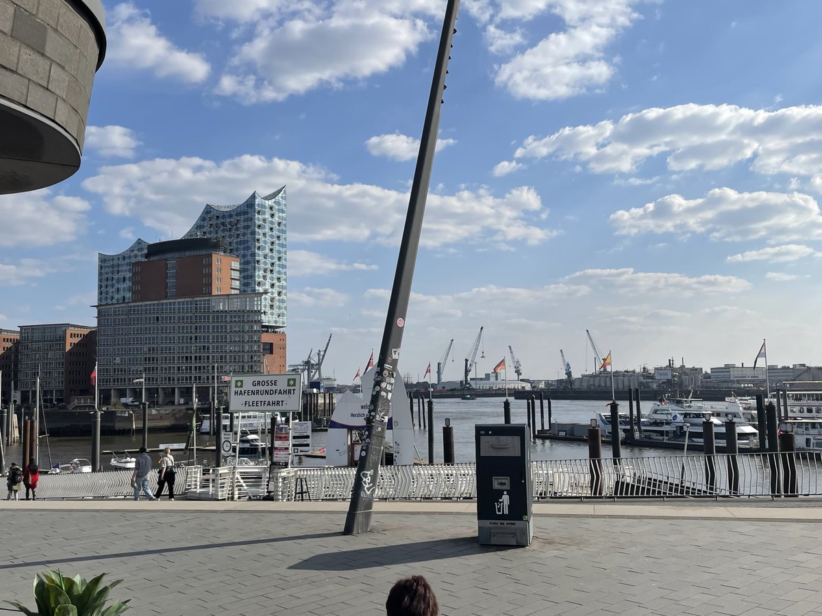 #hallohallo
Hamburg ist auch ohne Sport super🌞🌞❣️Heute