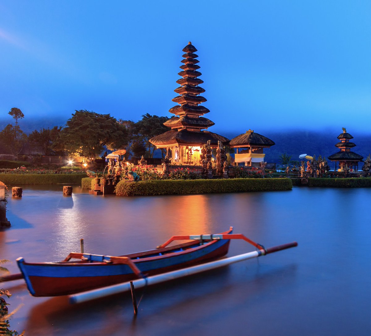 MBPrivateClient's tweet image. Destinations near and far, we do it all!

Buzzing cities, tropical islands, remote escapes and everything in between. Our first-hand intel and insider expertise covers the globe.

#travelvisas #globalmobility #traveldocuments #travelmanagement #travelmanagementcompany