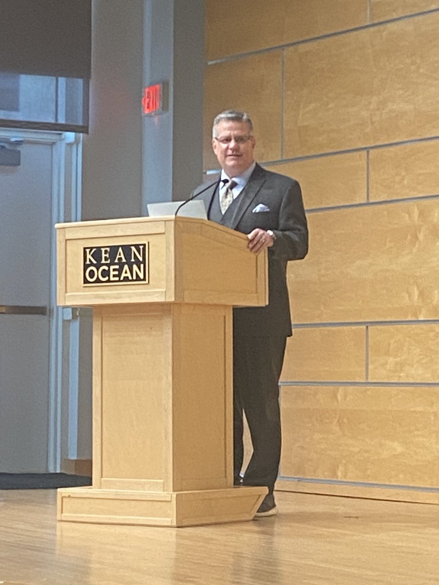 Dr. Lisa Gleason tweet media