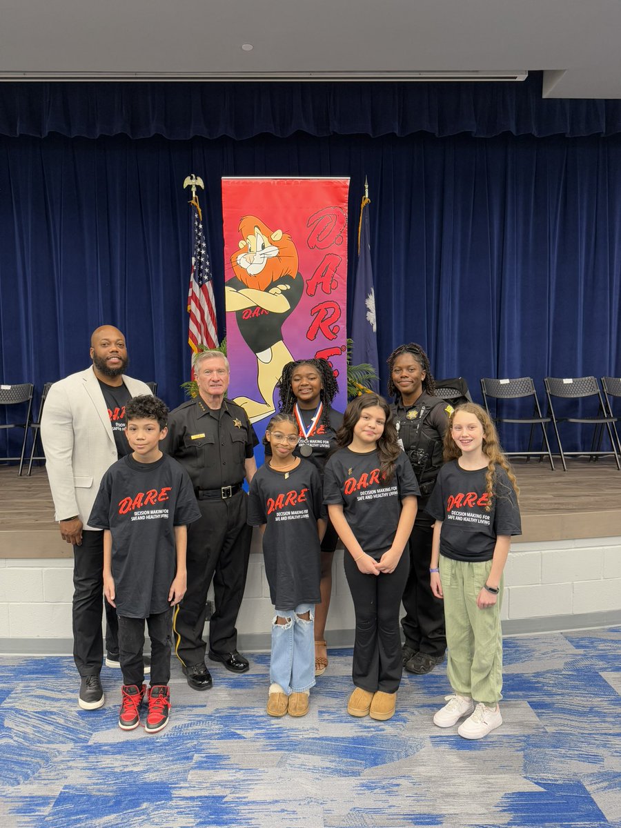 Forest Lake Eagles (@forestlakeeagle) on Twitter photo ๐๐ Congratulations to our students on their D.A.R.E. graduation! Theyโve learned valuable lessons about making smart choices and leading with confidence. Weโre so proud of their commitment to a bright future! ๐๐ย ย <a href="/Bjackson_FLE/">B Jackson</a> <a href="/Davis_FLE/">Brandon Davis</a> <a href="/stnewton9/">Stephanie Newton</a> <a href="/RichlandTwo/">Richland School District Two</a> <a href="/TWilliamsFLE/">Mrs. T. Williams FLE</a> ๐๐ Congratulations to our students on their D.A.R.E. graduation! Theyโve learned valuable lessons about making smart choices and leading with confidence. Weโre so proud of their commitment to a bright future! ๐๐ย ย <a href="/Bjackson_FLE/">B Jackson</a> <a href="/Davis_FLE/">Brandon Davis</a> <a href="/stnewton9/">Stephanie Newton</a> <a href="/RichlandTwo/">Richland School District Two</a> <a href="/TWilliamsFLE/">Mrs. T. Williams FLE</a>