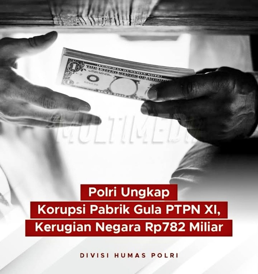 islah_bahrawi's tweet photo. Kerusakan negara ini hampir paripurna. Korupsi, kolusi, nepotisme dan pembangkangan moral, terjadi di semua lini. Pejabat dan bandit semakin sulit dicari selisihnya. Mulai dari BBM hingga Minyak goreng— dan kali ini gula di PTPN XI— juga digangsir oleh komplotan tikus curut. https://t.co/FEz6CdbAxq