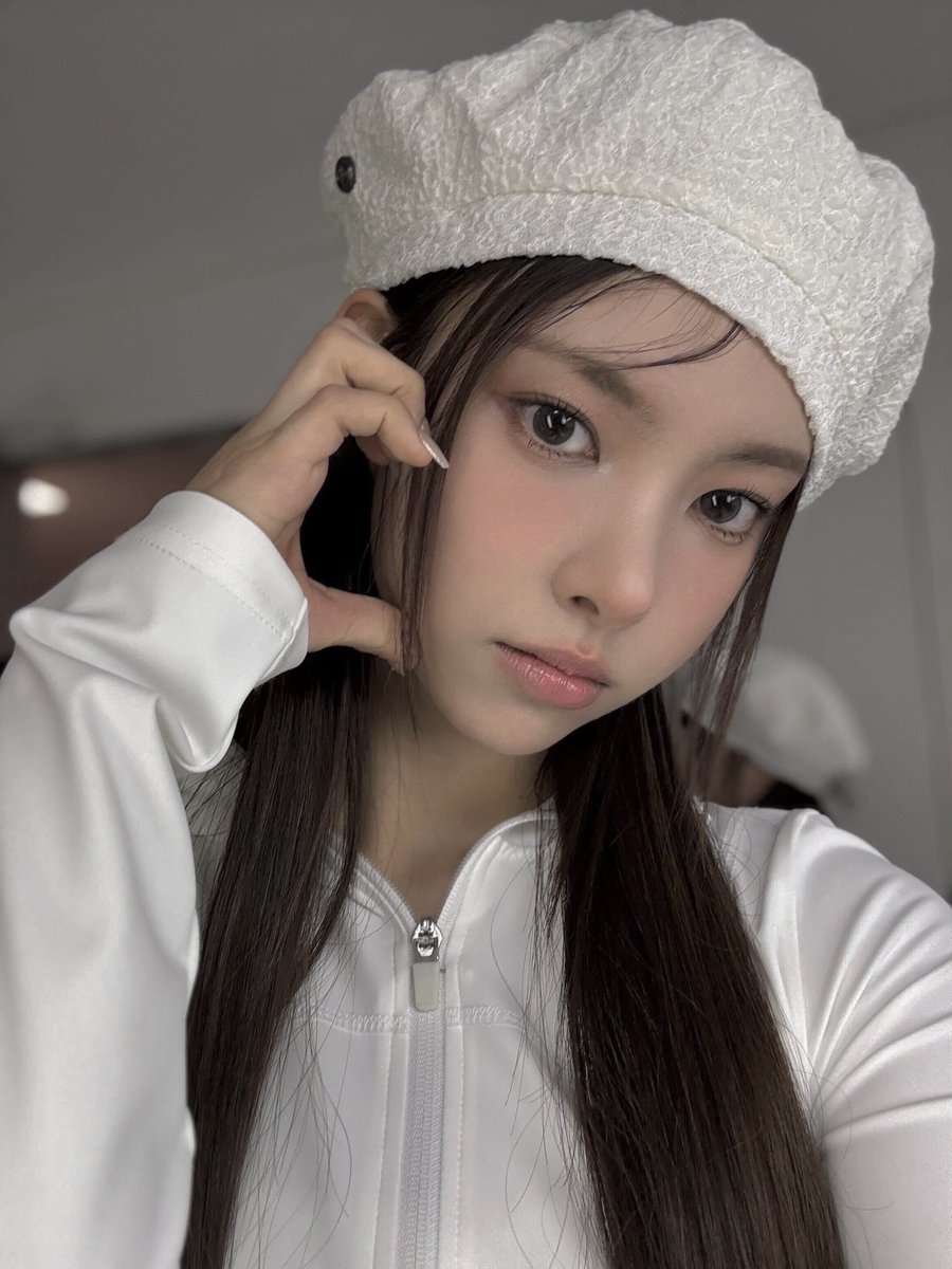 @yunahgallery) / Posts / X