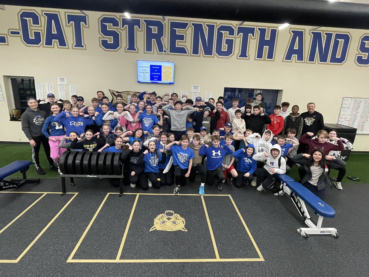 Final week of our 10 week MS Strength Seminar this morning. 

🦾 630am workouts (Discipline) 
🦾Averaged 70+ in attendance each morning 
🦾Coachable, dialed in, focused 
🦾Future is bright at the Lake