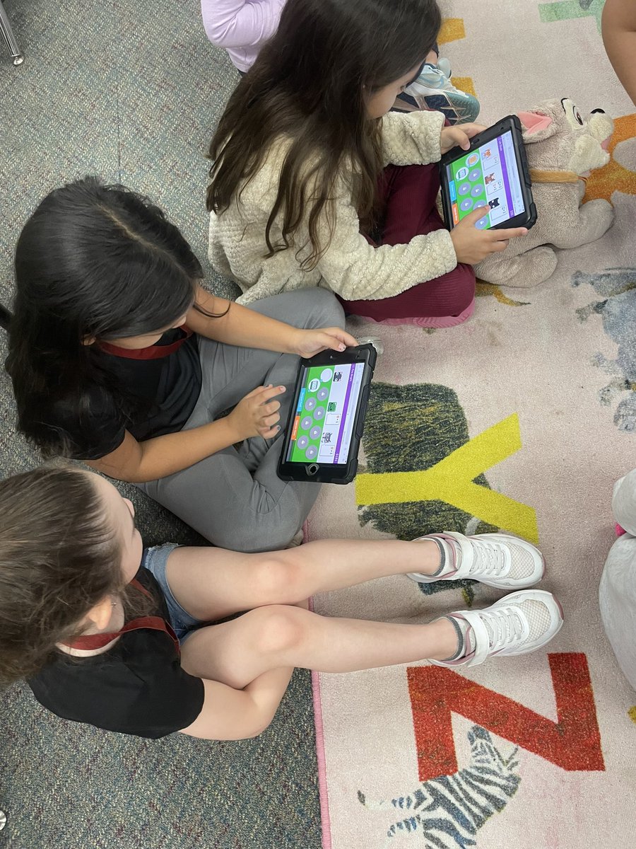 Mrs.Guajardo (@guajardo_jhe) on Twitter photo Possessive pronouns are more fun when you play a Blooket game! Thank you <a href="/MrsJordanPorter/">Jordan Porter</a> for the great lesson! #hayeshawks Possessive pronouns are more fun when you play a Blooket game! Thank you <a href="/MrsJordanPorter/">Jordan Porter</a> for the great lesson! #hayeshawks