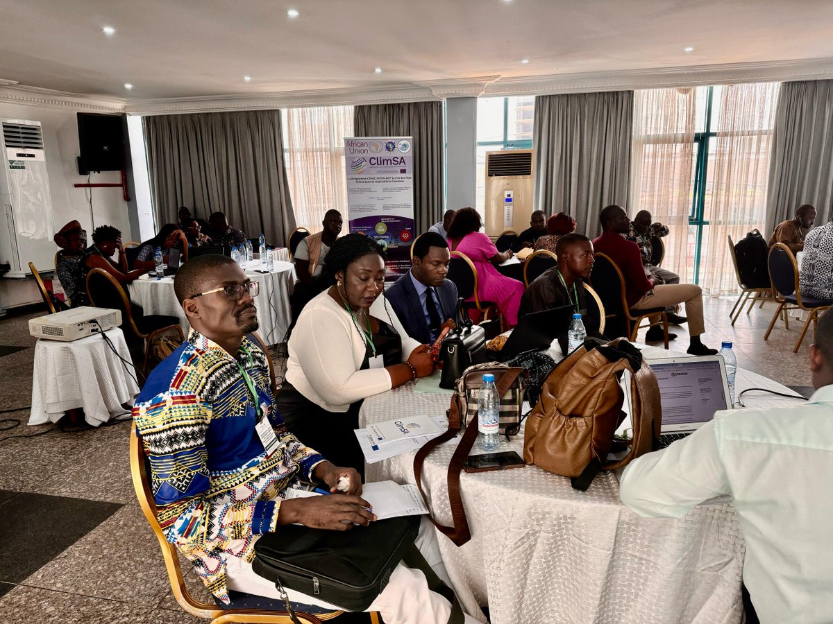 ACMAD_org's tweet photo. Happening Now!
Plenary session at #NCOF Cameroon!
🎙️ Our senior forecasting expert, Dr. Kamsu, is engaging with the audience on the importance of User Interface Platforms for DRR &amp; Agriculture in the co-production of tailored #CIS to the user's needs.
 #EWS #UserEngagement #NCOF https://t.co/kJtRxitZzC