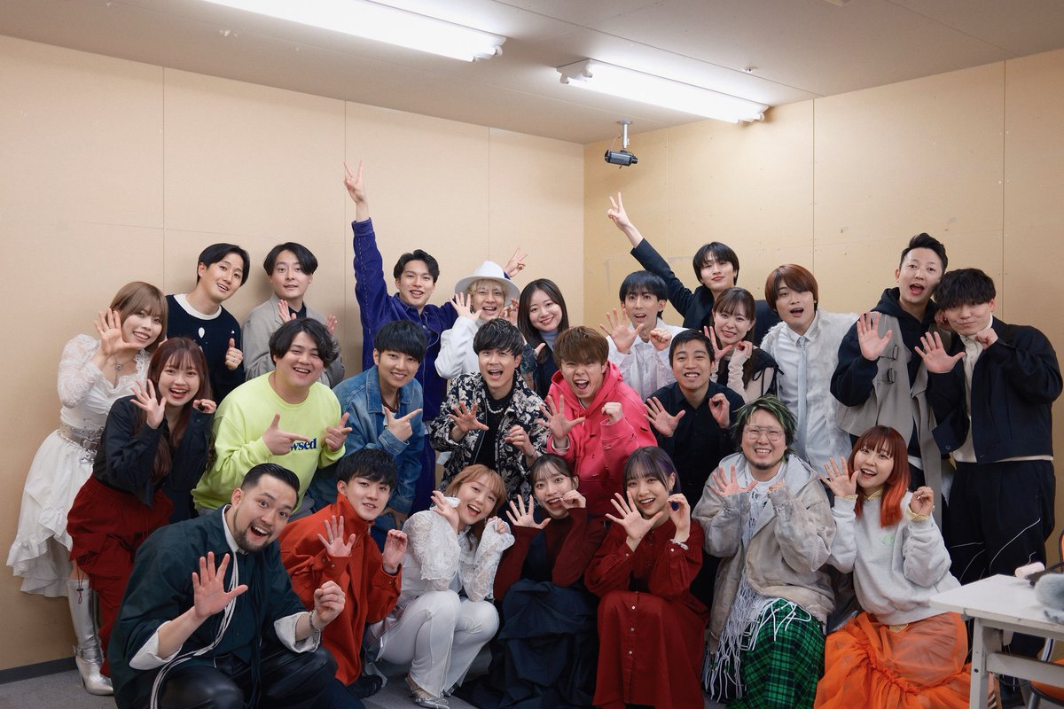 tokanoya's tweet image. #50Fes ありがとうございました！◎

会場着いた瞬間「めっちゃアカペラ、、！！」って圧倒されちゃうくらいのステージ数、人数。アカペラっていいなぁって改めて感じさせてもらいました。

久しぶりの再会も多くて楽しかった〜！コアスタの皆さん、きてくださった皆さんありがとうございました❤️‍🔥