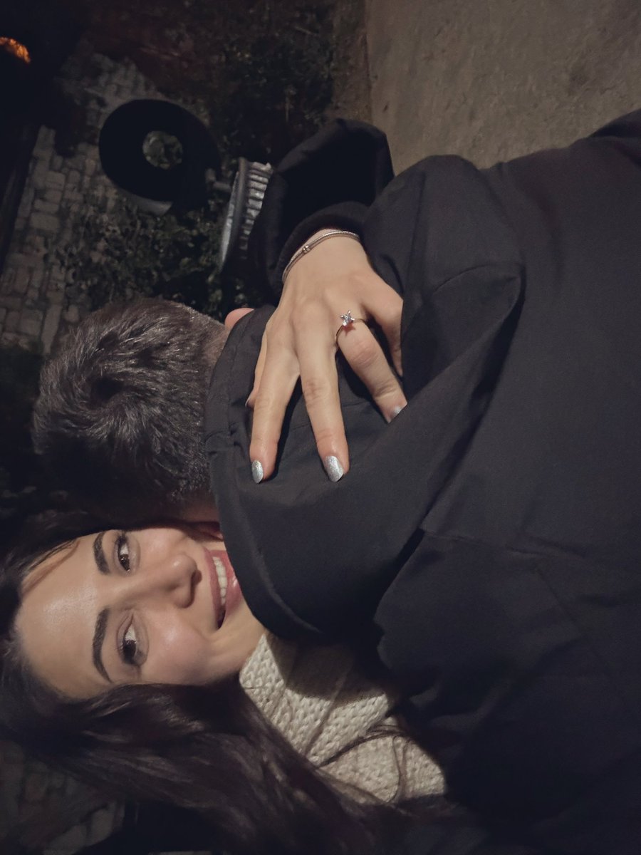 Canssbks's tweet photo. Leylekler şahit oldu 🥲🤭💍
9mart🤍 https://t.co/i08AJ1p2iM