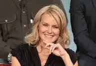 merlinpapin3's tweet photo. .@FredOL69007 On souhaite un Bon Anniversaire à #LauraAllen qui a 51 ans on peut la voir dans
Truth be Blod
Suits
9-1-1
Hap and Leonard
American Horror Story
The Tale
Wisdow
Clown https://t.co/L6r4lbqeAM