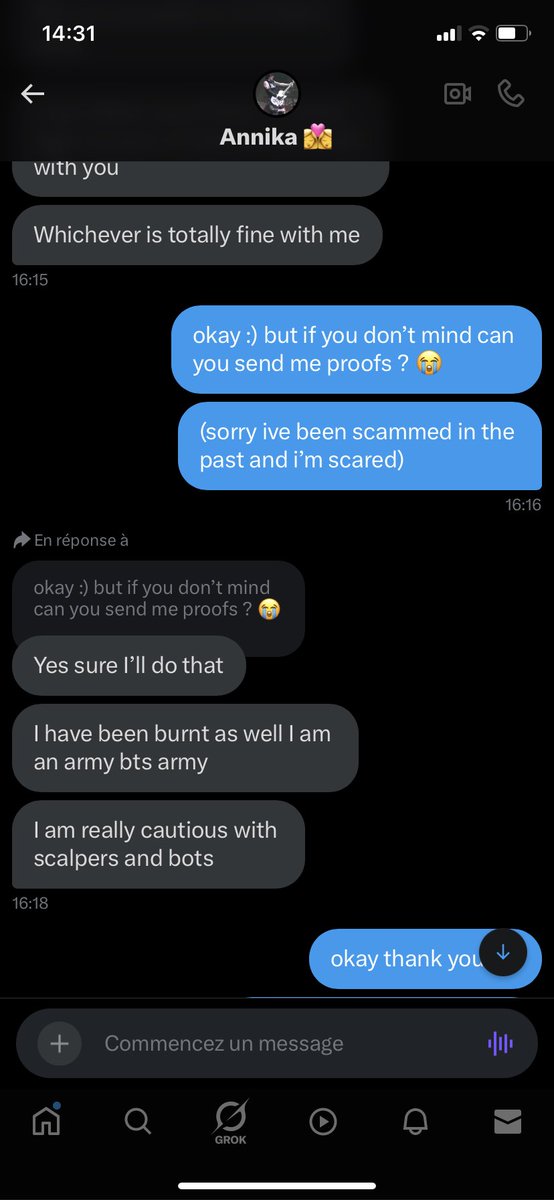 gyuairi's tweet photo. ⚠️⚠️⚠️ je me suis fait scam 700€ par @/lesbo_janet 

@TXT_FR_Fanbase 
je cherchais 2 billets vip1 pour ma copine et moi pour le concert de txt à paris 

le début de la conv https://t.co/3LMePDNXMo