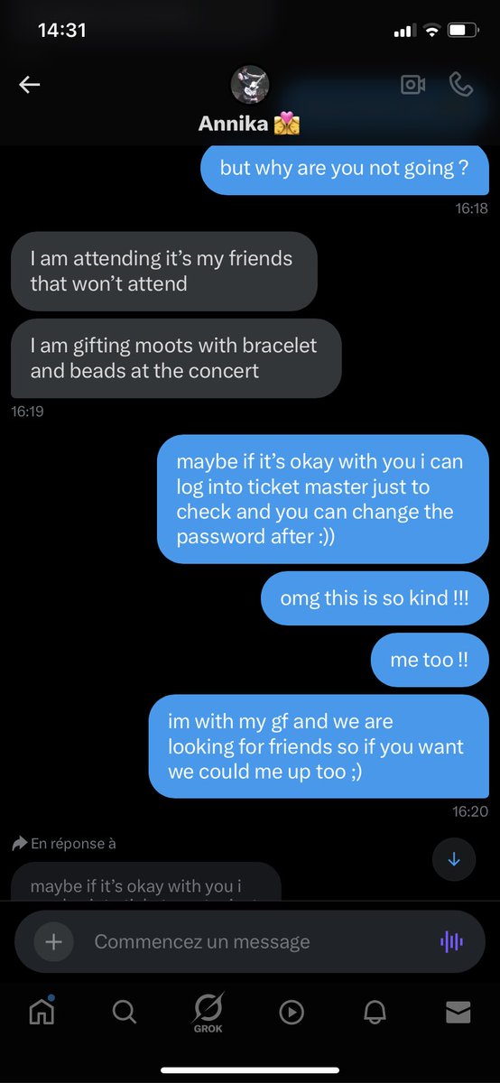 gyuairi's tweet photo. ⚠️⚠️⚠️ je me suis fait scam 700€ par @/lesbo_janet 

@TXT_FR_Fanbase 
je cherchais 2 billets vip1 pour ma copine et moi pour le concert de txt à paris 

le début de la conv https://t.co/3LMePDNXMo