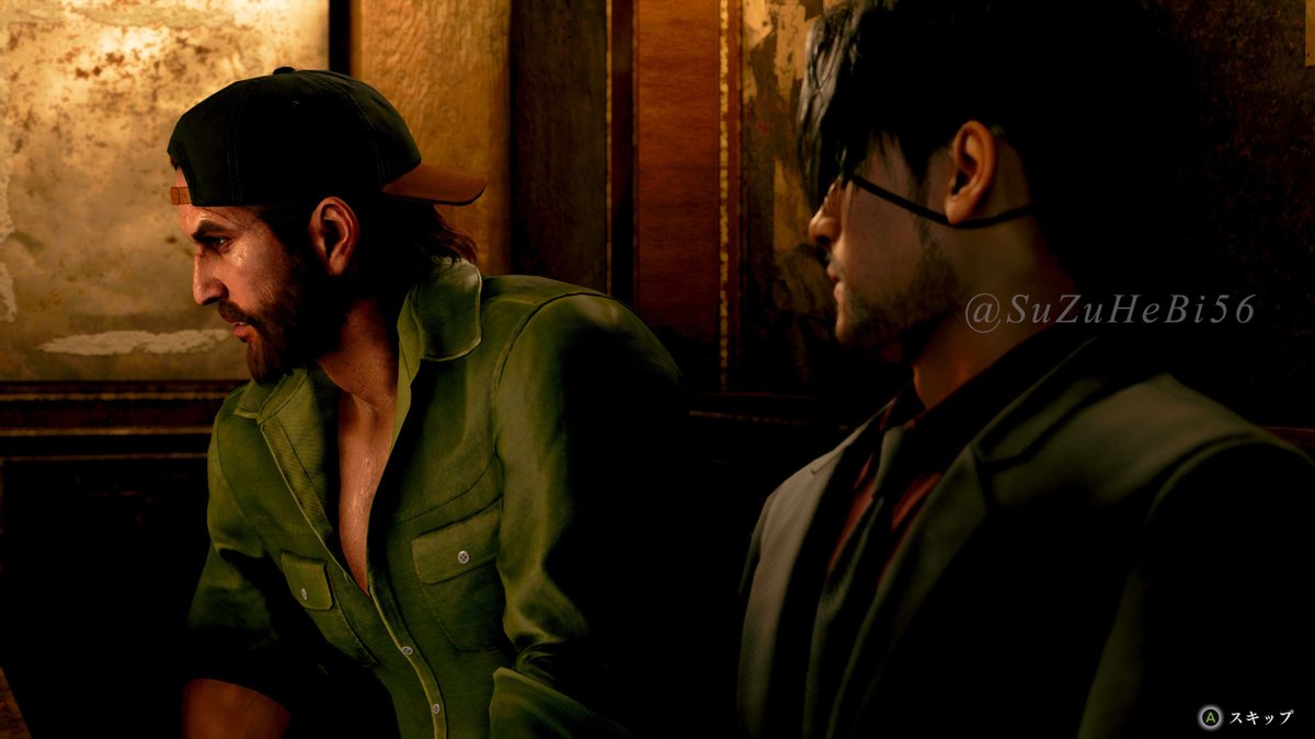 やっぱりスーツ着せた