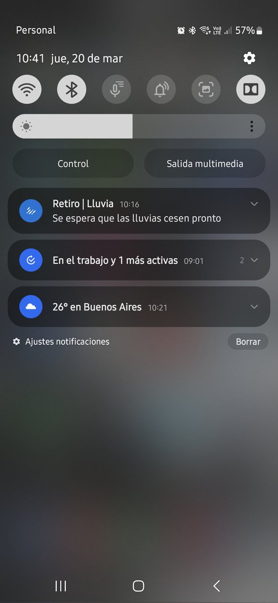 ailenarias's tweet photo. @SamsungArg @Android Otra vez aviso de lluvia https://t.co/5ycWlsv2zr