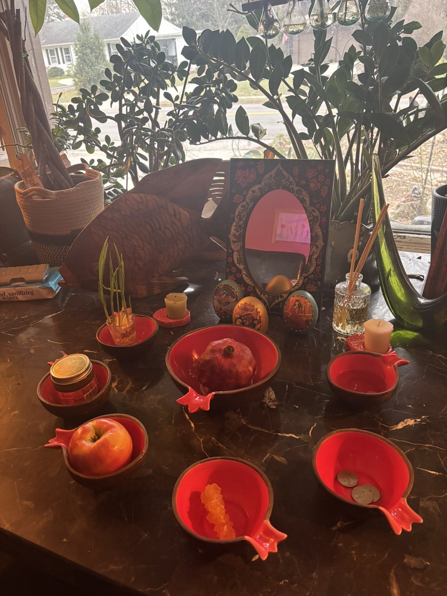 Nowruz mobarak!
Start this new year fresh and rejuvenated, leave all that is unhelpful behind! Be with nature and loved ones, remember what’s important in this world to bring that with you. Wishing all my friends health and happiness, may the arrival of spring bloom joy in us all