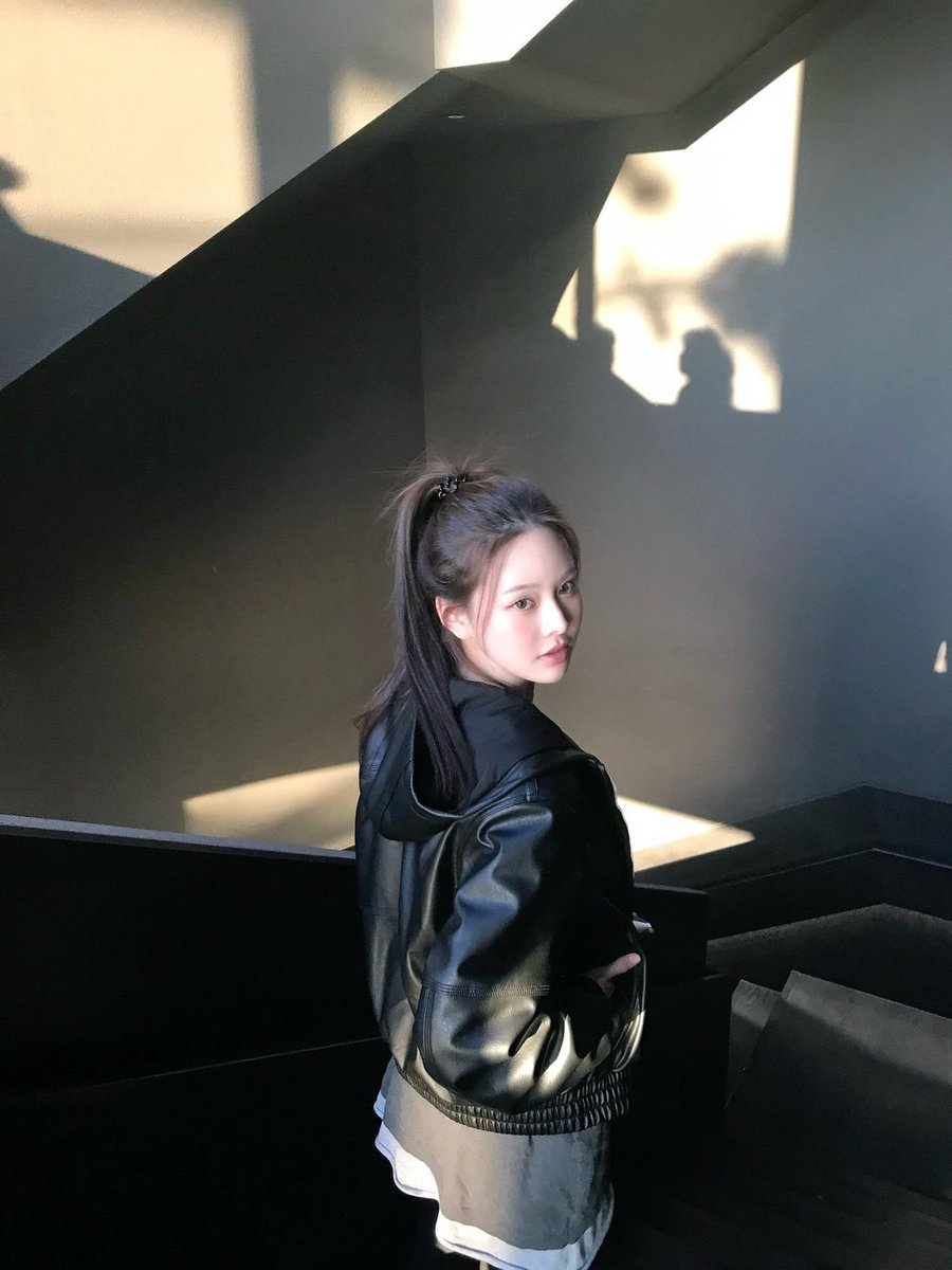 mindecoo's tweet photo. ⠀⠀

‘🐇’⌕ 𝗯𝗮𝗻𝗴 𝗷𝗲𝗲𝗺𝗶𝗻 𝗼𝗻𝗹𝗶𝗻𝗲  : ` 아름답다. 
это чимин~а. :з  с этого дня приступаю оживать и буду рада познакомиться с каждым из вас, а ещё меня осчастливит приход моих малышек вижуалок from izna ! приходите скорее !!!!! «💓»

⠀⠀ https://t.co/AI26Wa5CXn