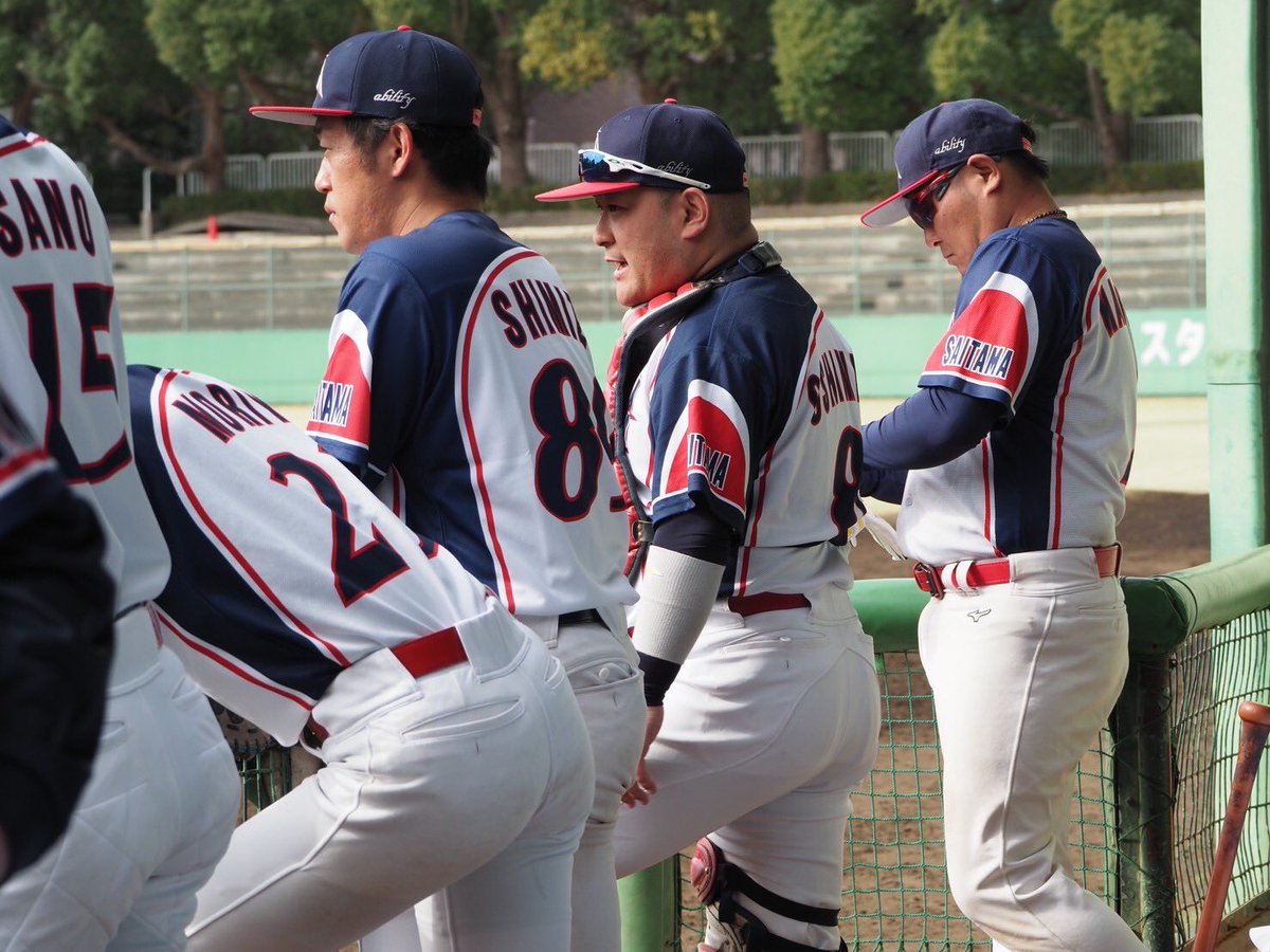 allmisato_bc's tweet photo. 3月15日（土)
⚾️活動報告⚾️
第18回関東クラブ選手権
埼玉県予選 1回戦
アイル•スタジアム浦和

レジェンズ
Ｌ |０３１ ０００ ０１５ ‖  １０
Ｍ |０３０ ００１ ０００ ‖     ４
全三郷硬式野球部

本年度初の公式戦でした！

ＨＲ２本の４得点のみ… https://t.co/B5eyyWNMhH