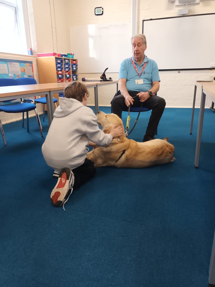 In this weeks WOW, we had a visitor from Guided Dogs, who brought his 8 month old puppy Quiver who is in training. He explained about what his role is as a trainer and how they get the dogs ready to fulfill their Role.