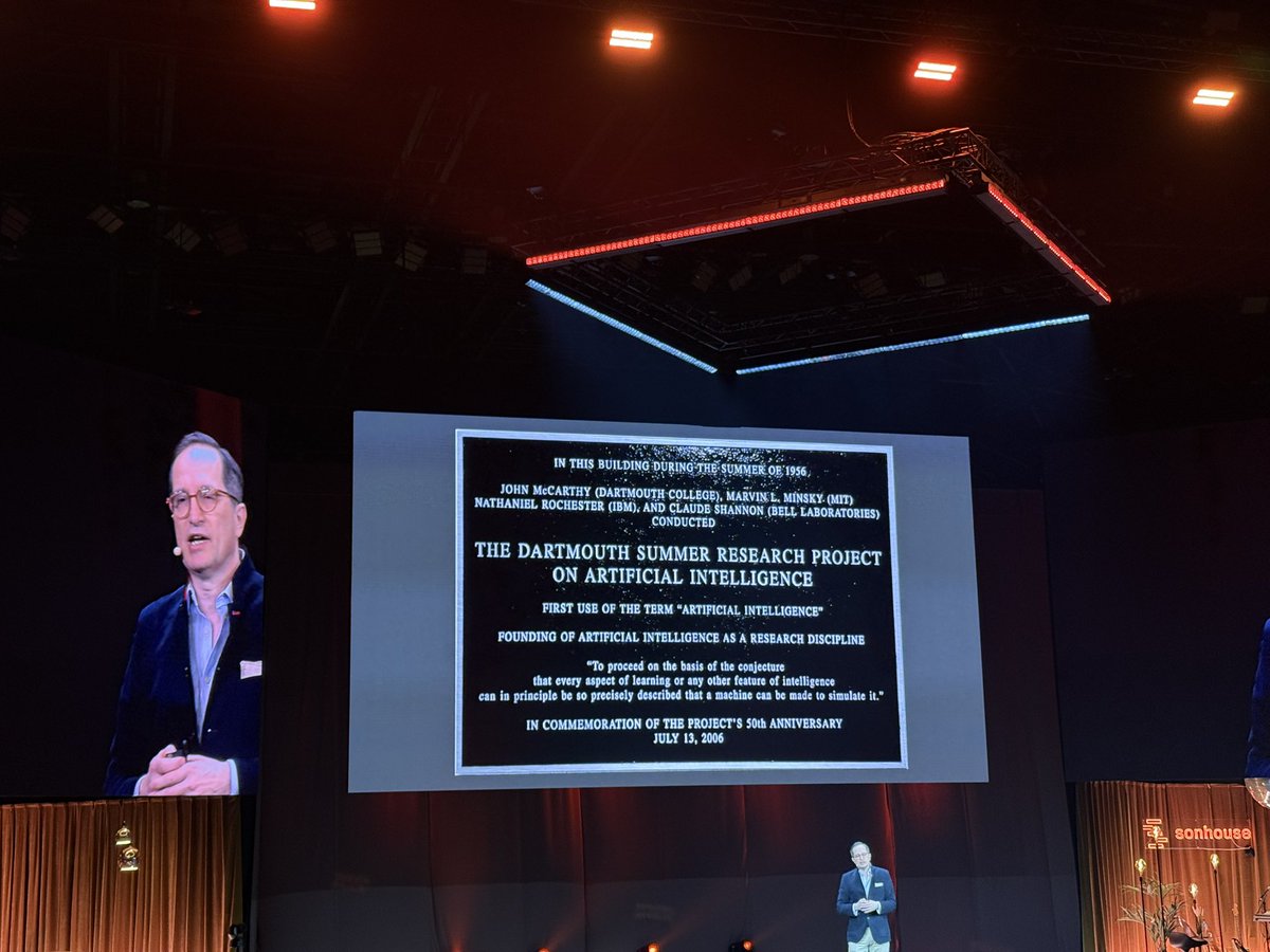 QaiserBachani's tweet photo. What a dazzling array of stars at the #UBA x #WFA so far! @sethgodin, #PeterHinssen,  #AsmitaDubey from L'Oréal, and a delightful cast of others.  A splendid day to soak up some inspiration! 
#GMW25 #GlobalMarketing #BetterMarketing  #Brussels https://t.co/8lg3Mr5IuO