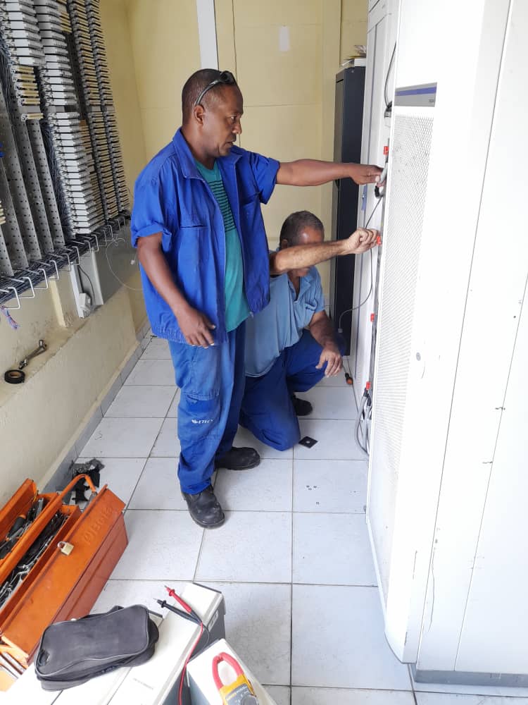 Todo el tiempo enfocado buenos muchachos Energética Artemisa #EtecsaConCuba  #Artemisa