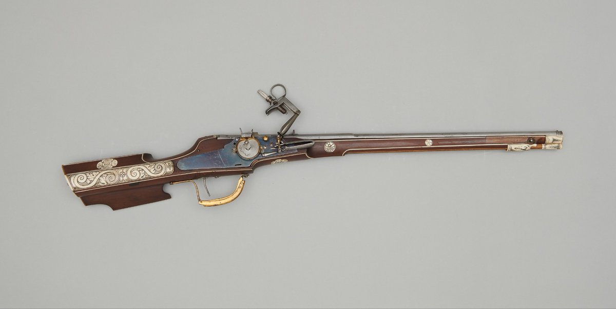 TheArmour's tweet photo. A #Wheellock #Carbine inlaid with staghorn,
Length: 32.1 in/81.5 cm
Width: 7.5 in/19.1 cm
Depth: 3.5 in/8.9 cm
Weight: 4.6 lbs/2.1 kg
#Nuremberg, #Germany, mid 17th century, housed at the @KHM_Wien
#weapons #firearms #hre #holyromanempire #earlymodern #khm #art #history https://t.co/84qkhk2rcO