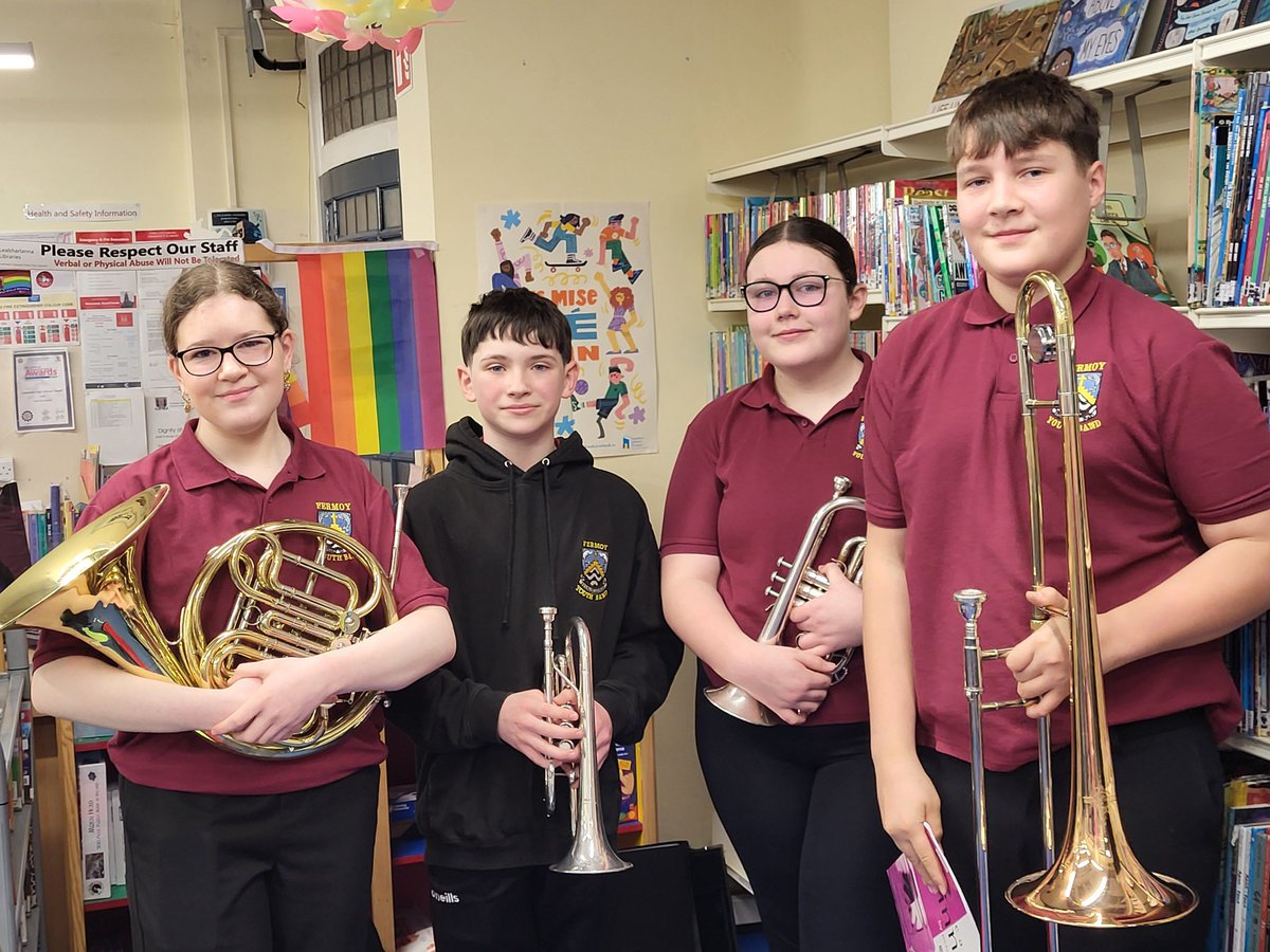 corkcitylibrary's tweet image. Some fabulous photos of the Cork ETB School of Music&apos;s performances in the City Library. The children put on 4 performances over the course of 2 weekends. Well done to all the children and their teachers 👏

#CorkCityLibraries #RoryGallagherMusicLibrary #CorkETB #CETBSM