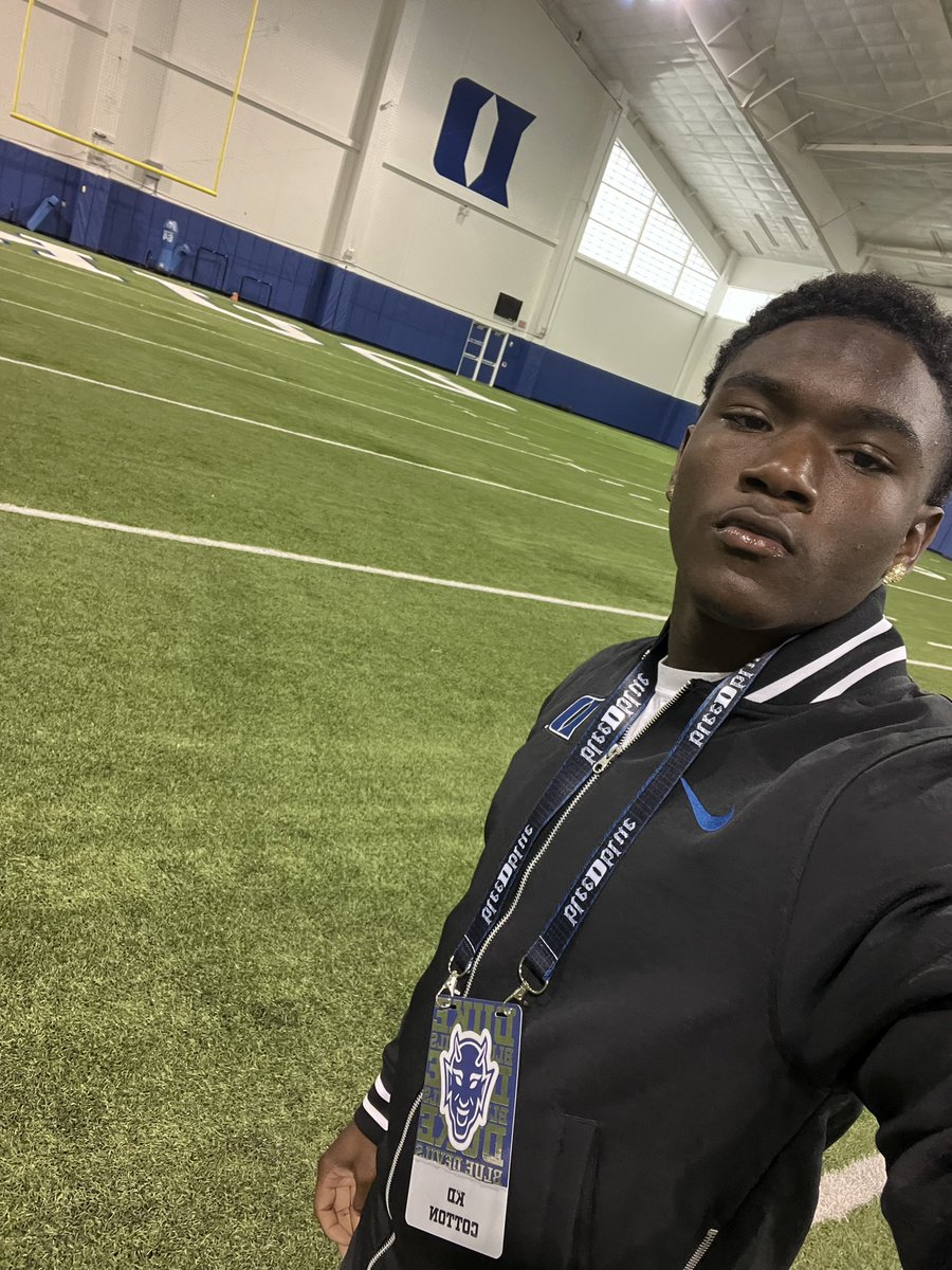 KianthonySmith's tweet photo. Loving it π@DukeFOOTBALL @coachRickLyster #dukefb #gobluedevils #justmightπ https://t.co/NfVhNpNf3c