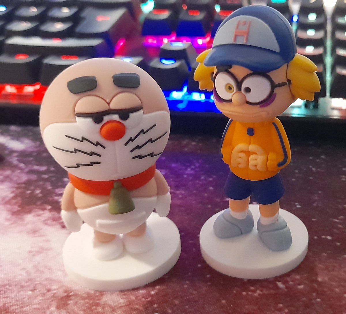 Nikotxan's tweet image. 🔥 ¡SORTEO! 🔥

¡Sorteo de un PACK DE MUÑECOS de DonRamón y Perchita! 🎯
👉 Para participar:
✅ Sígueme
🔁 Haz RT a este tweet
💬 Comenta etiquetando a 1 amigo

💥 ¡Tienes hasta el 24/3/2025 para participar! 
El ganador lo anunciaré el día 25 (sin la rima 😅)
¡SUERTE! 🍀
👇👇👇