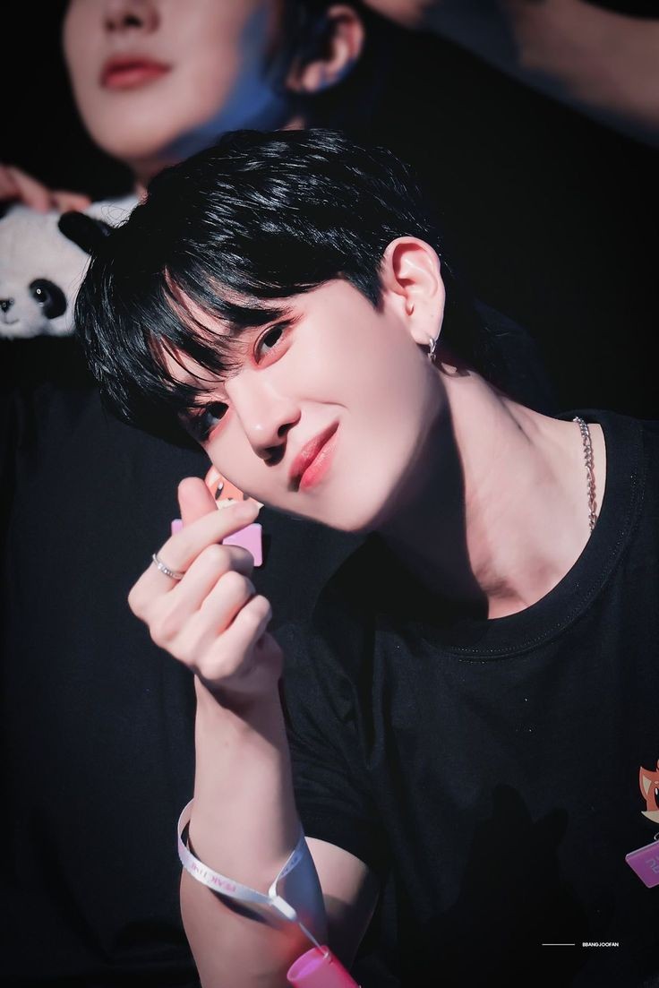 BBANGBONG3355's tweet photo. 하.. https://t.co/n8e2HcImCR