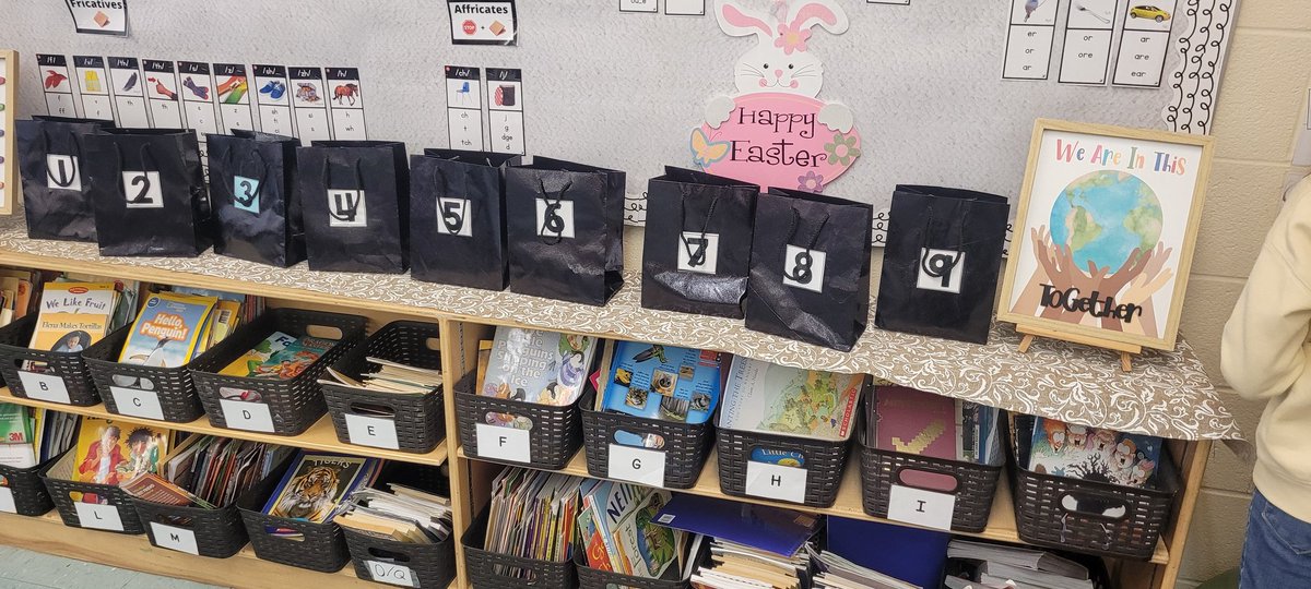 LearningwithRR's tweet image. The students are ready for a challenge! Sudoku is a great game that fosters logical reasoning, problem solving, and concentration. I also love the collaboration I'm observing! #makinglearningfun @StCorneDPCDSB