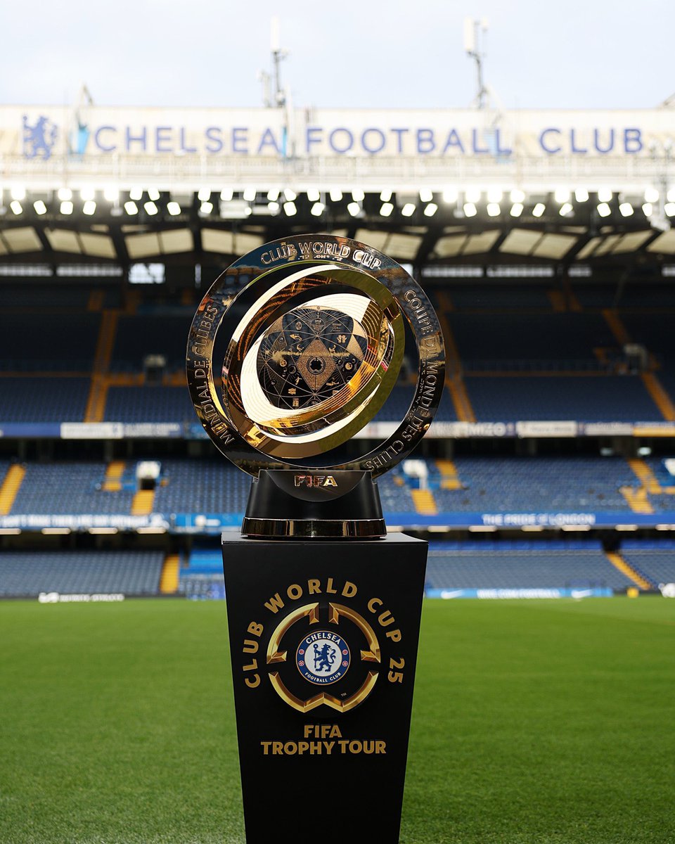 The evidence is clear. <a href="/ChelseaFC/">Chelsea FC</a> is the biggest London club. <a href="/Arsenal/">Arsenal</a> 
<a href="/TheBlueDodger/">Chelsea Dodgers</a> 
<a href="/CFCPys/">Pys</a> 
<a href="/Blue_Footy/">Vince™</a> 
<a href="/premierleague/">Premier League</a>