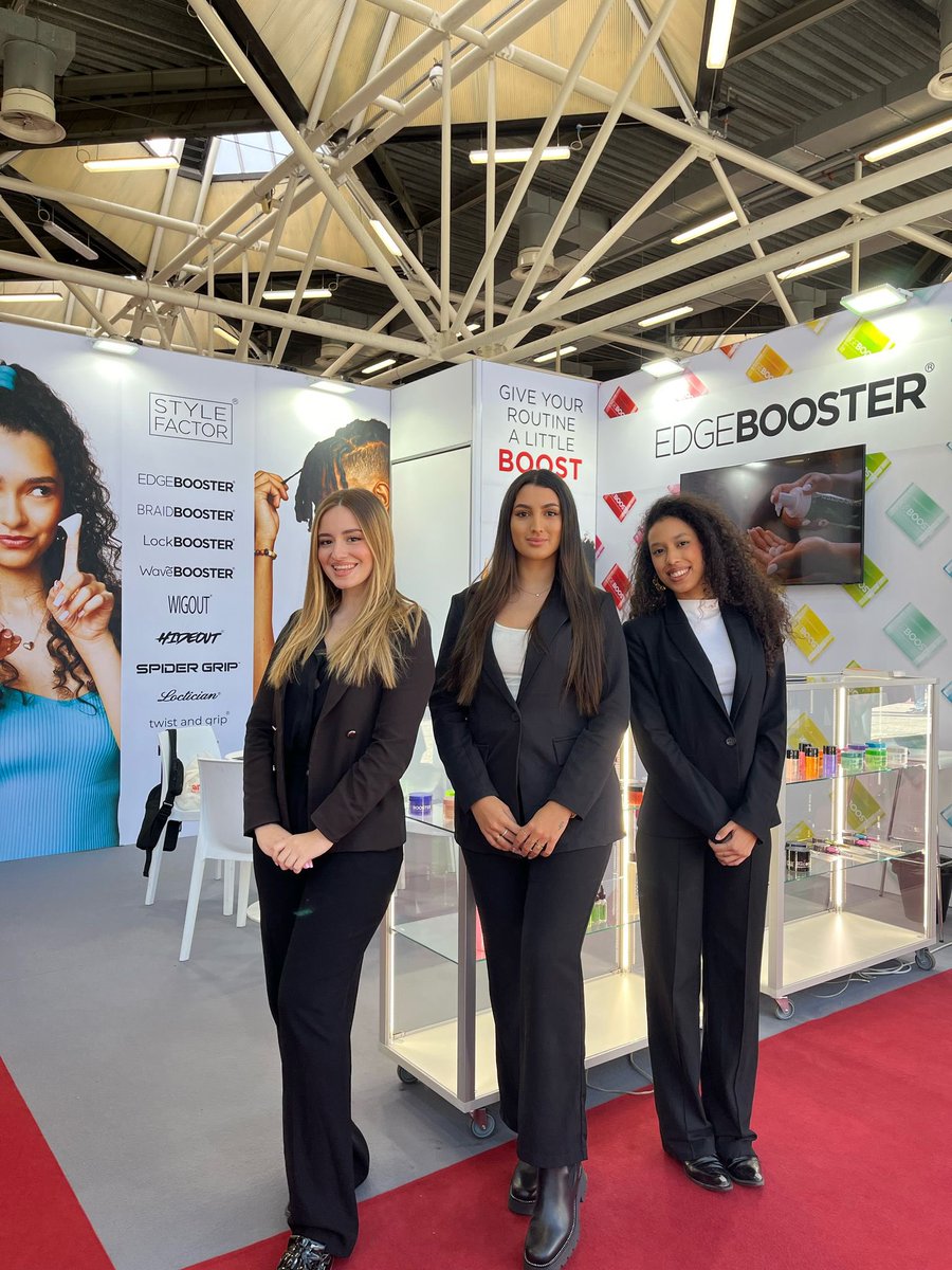 Exhibition Girls Ltd tweet media