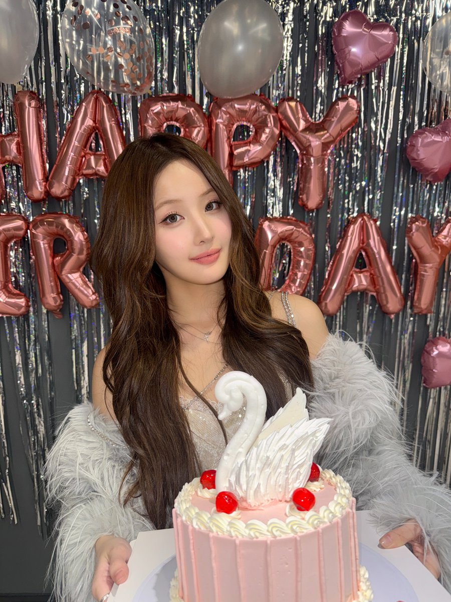 KISSOFLIFE_S2's tweet photo. [🎉] 250320 Happy Birthday BELLE🎂

#KISSOFLIFE #키스오브라이프 #KIOF 
#BELLE #벨 
#Happy_BELLE_Day https://t.co/srl1KGYYq5