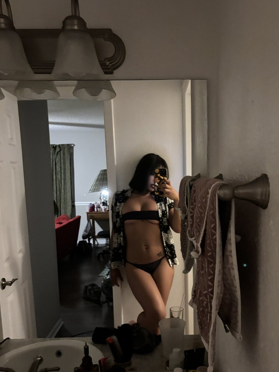 puritytre3's tweet photo. Just getting started 😅 https://t.co/JxynaL2B31 https://t.co/fnoww4gCLg