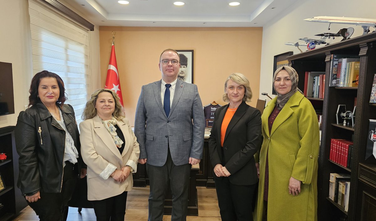 Batı Trakya Türk Kadın Platformu yeni sözcüsü ve üyeleriyle verimli ve ufuk açıcı bir görüşme gerçekleştirdik.