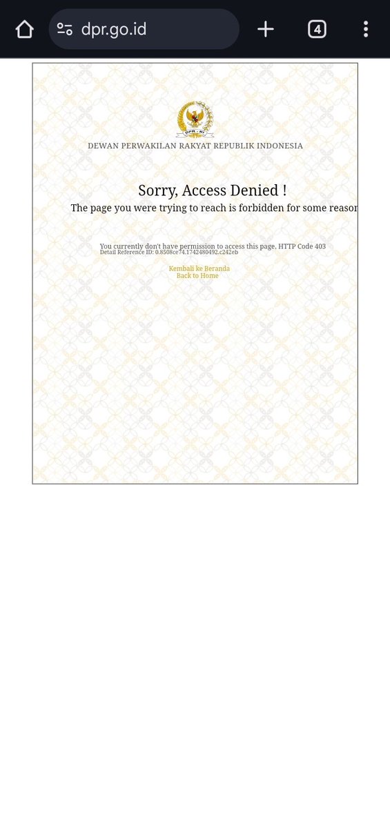 Sk8Fall's tweet image. Masih belum ada unggahan dokumen terkait UU TNI ini di web resmi DPR RI. Bahkan, sekarang web resminya gak bisa dibuka. Apa yang mau dibaca? Tarot?