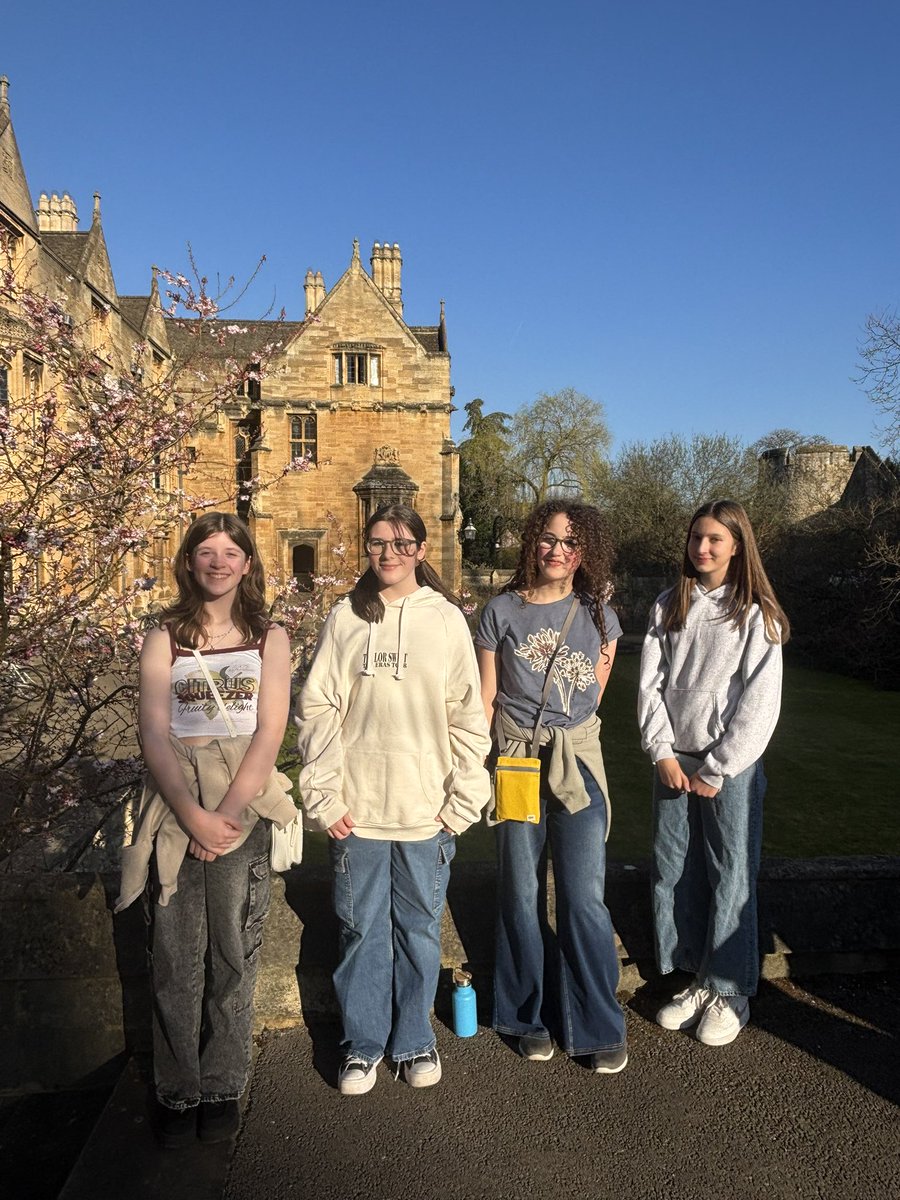 Miss Sedgwick (@misssedgwickihs) on Twitter photo First competition complete! A lovely sunny walk over to New College, visiting beautiful locations and some recognisable from Mamma Mia 2 and Harry Potter <a href="/IslwynEnglish/">Islwyn High English</a> <a href="/IslwynHigh/">Islwyn High School</a> First competition complete! A lovely sunny walk over to New College, visiting beautiful locations and some recognisable from Mamma Mia 2 and Harry Potter <a href="/IslwynEnglish/">Islwyn High English</a> <a href="/IslwynHigh/">Islwyn High School</a>