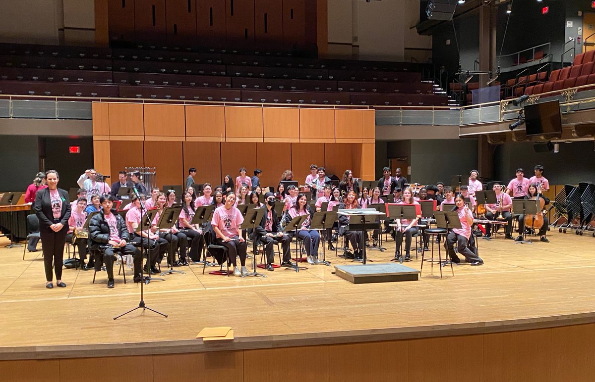 East Meadow Schools tweet media