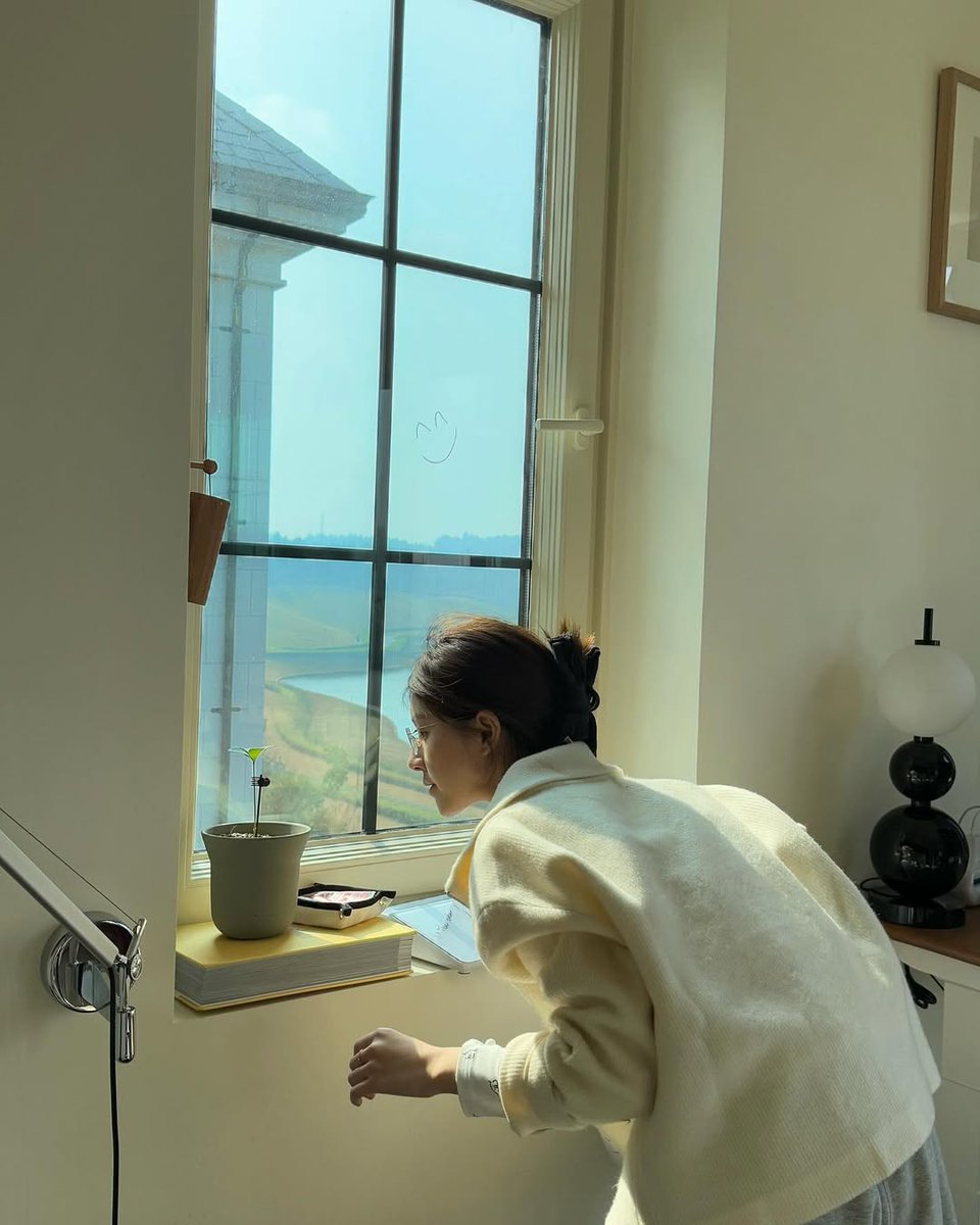 Chasing light, collecting moments, and shining in my own way.