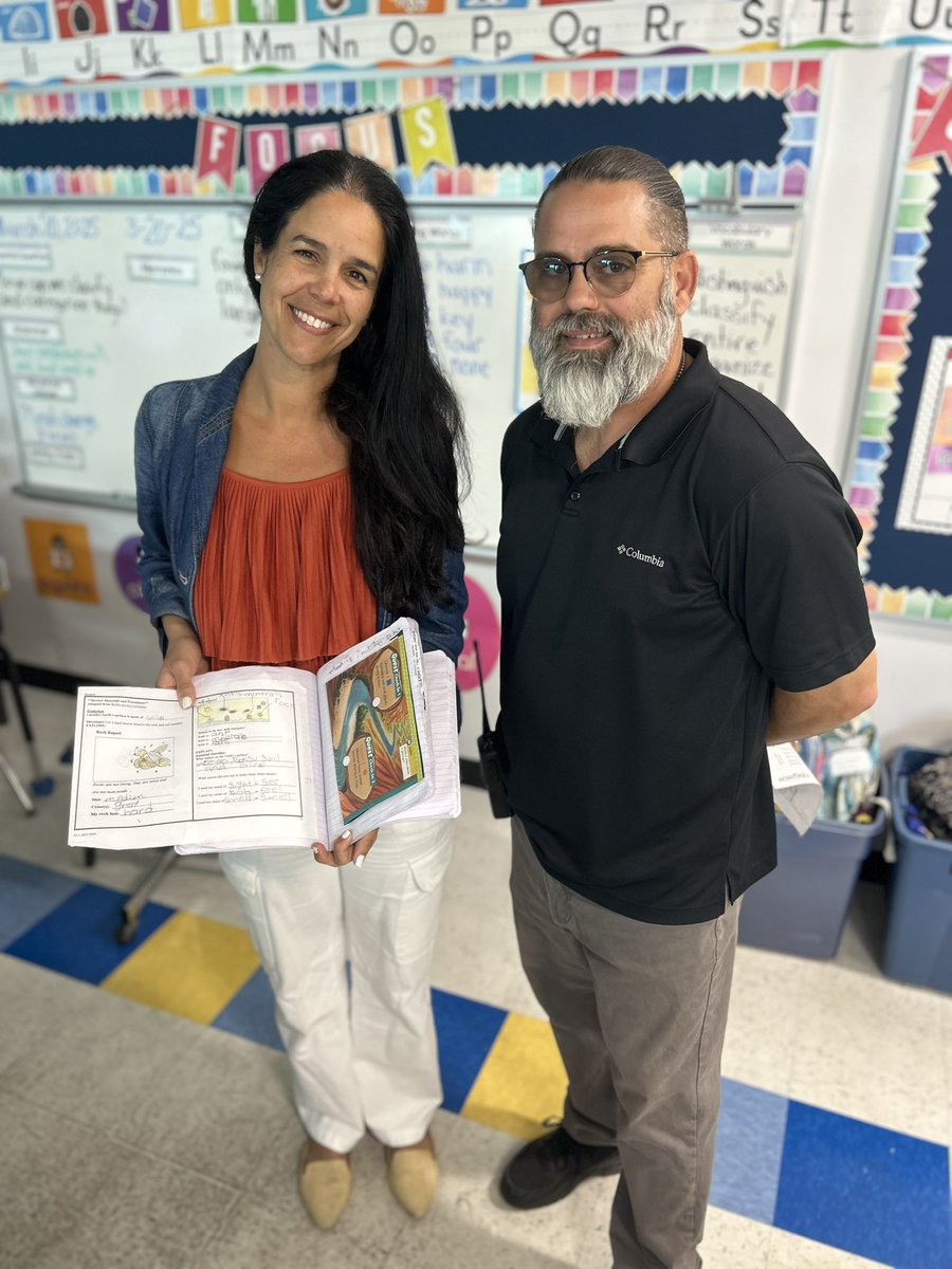 MDCPSSci's tweet photo. Thank you ๐to our Science Teachers @LeisureCityK_8 for building such a robust foundation for academic success.
A special shoutout to Mrs. Washington, her feedback in studentโs journals is to be commended. โค๏ธ
#ScienceInEveryGradeLevel
@AileenVega123 @NestorEMarcia https://t.co/isLJ8pUELT