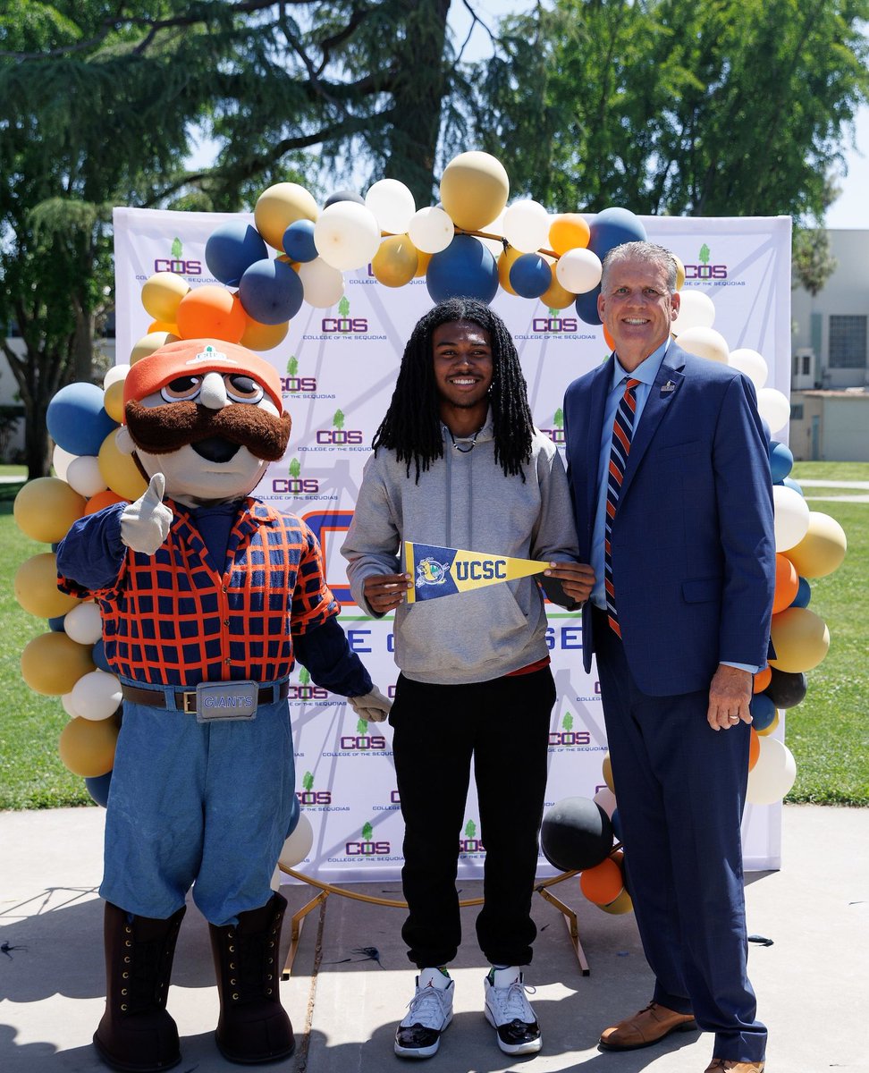 2025 Grad Fest 🎓️ TODAY March 21st Visalia Campus 9am-3pm 🎓️ Purchase Cap &amp; Gown, honors chords, &amp; celebrate your GIANT success 🌳 2025 Commencement Ceremony is on May 22nd 🎓️