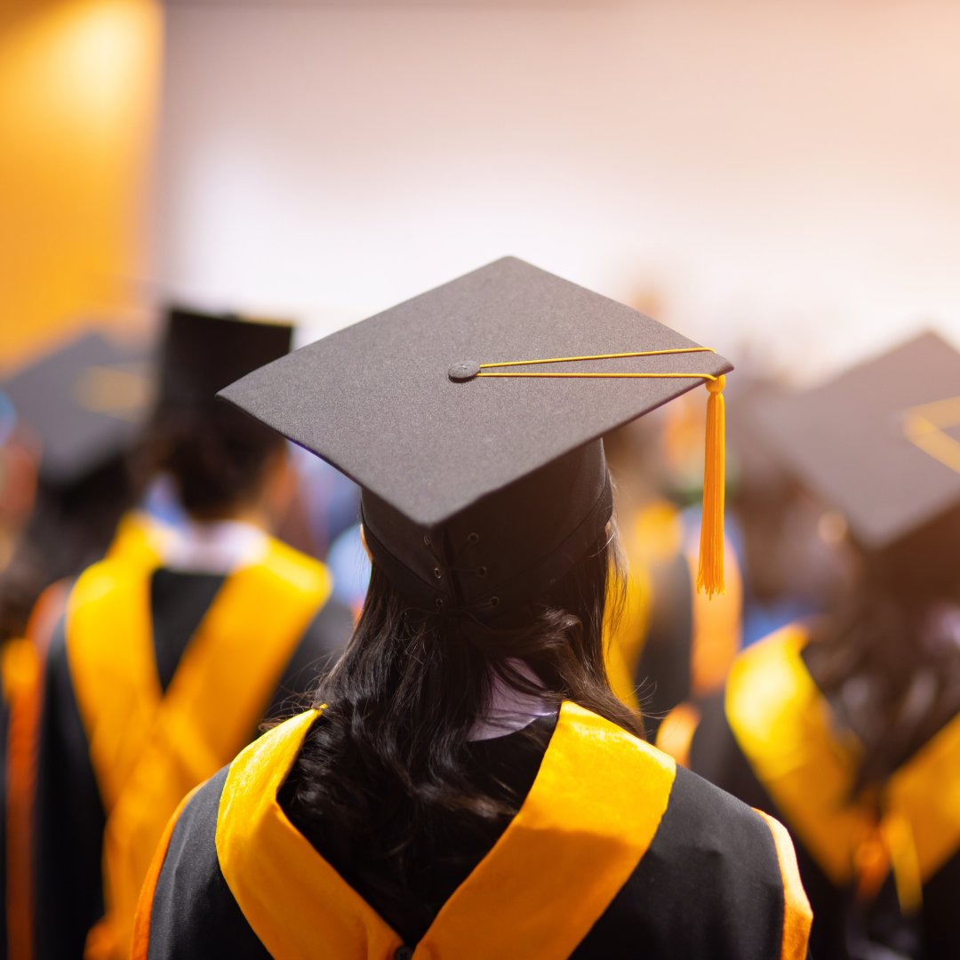 DCDSB has compiled resources and links as a potential starting point to help support students and families as they transition to post-secondary education. Please visit the DCDSB Financial Supports and Scholarship page to learn more! ow.ly/HBoB50VfBpq