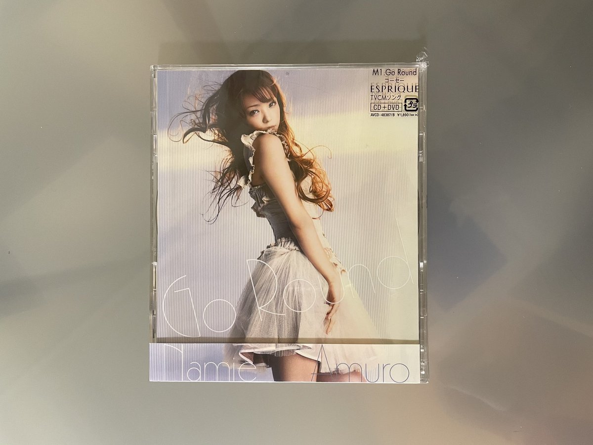 hanimage58's tweet photo. 2012年3月21日に安室奈美恵ちゃんの「Go Round/YEAH-OH」が発売されて13周年。名曲「Love Story」に続くT-SKプロデュースです。どちらの曲も思わず自然と体が動き出しそうになるダンスナンバーです。アルバム「Uncontrolled」では全編英語詞での収録になっております。
#安室奈美恵
#GoRound
#YEAHOH https://t.co/yQgkFAMokJ