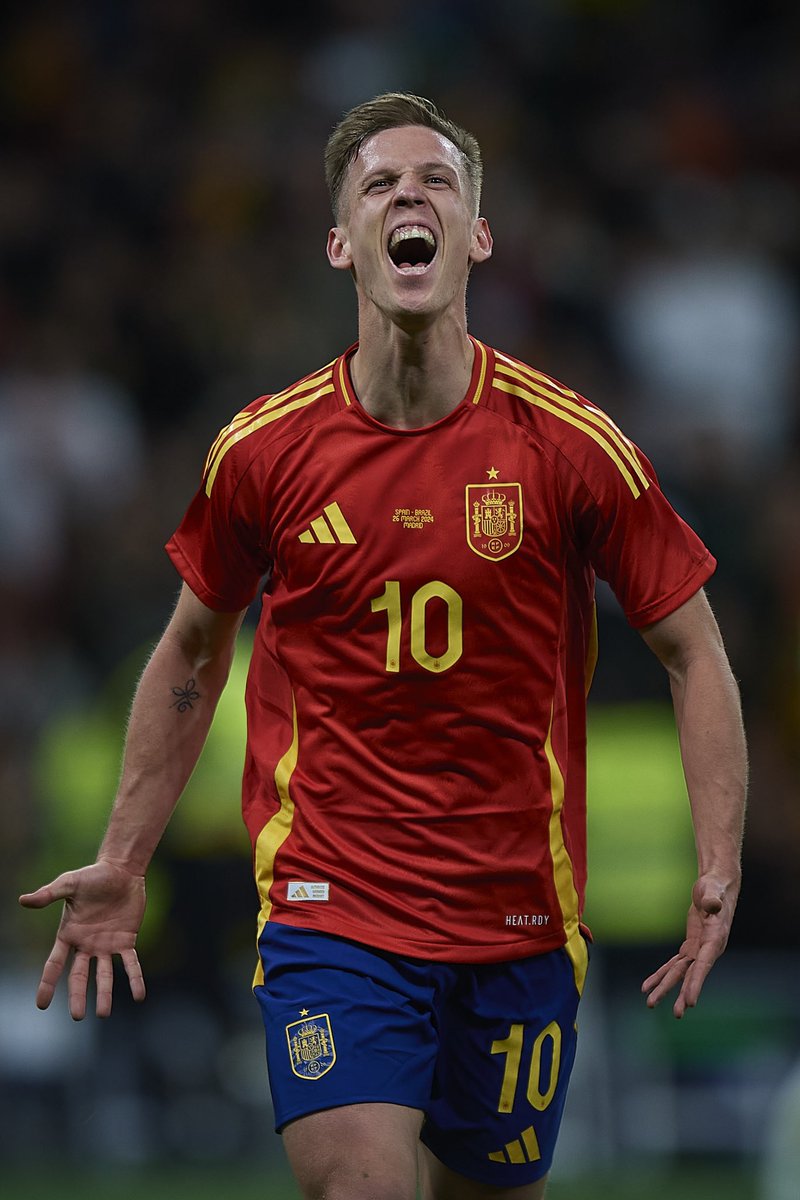 ✓公式 スペイン代表背番号🇪🇸 クバルシ 4番 オルモ 10番 ヤマル 19番