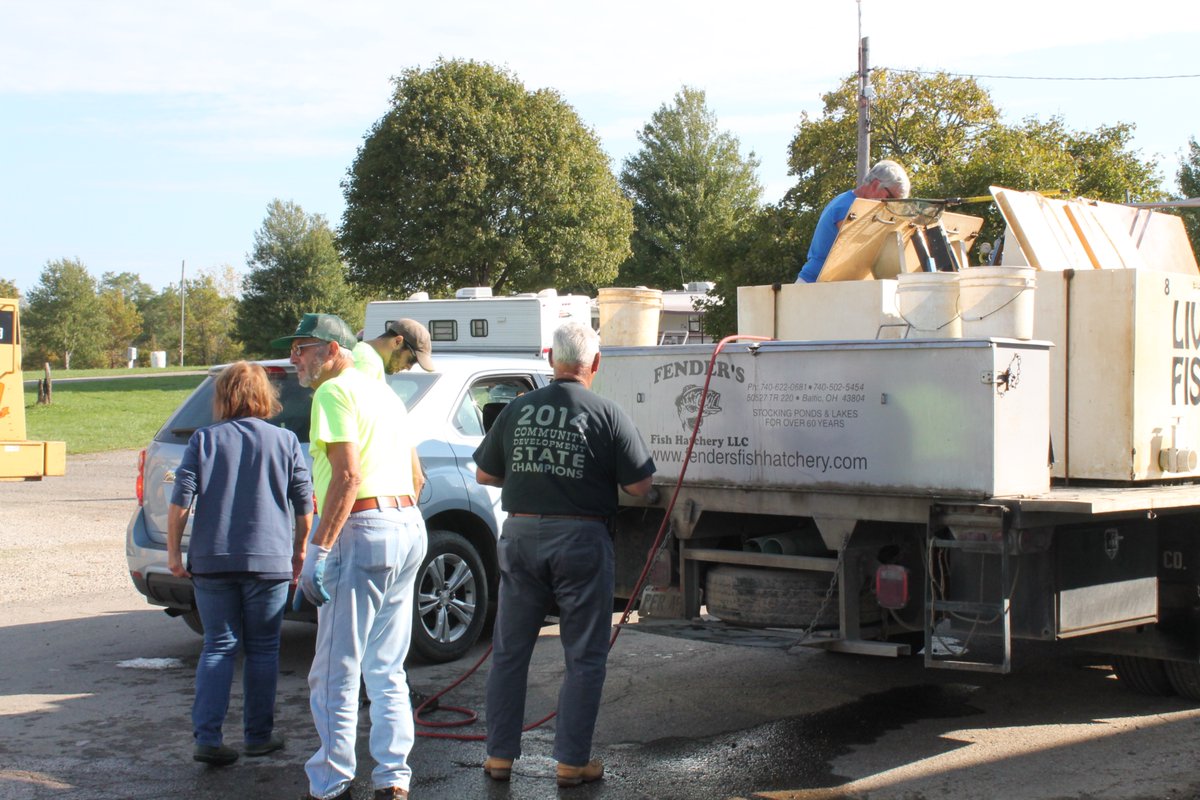 🚨Reminder! 🚨Today is the final day to place orders for our fish sale! If you have not ordered yet, you can do so by visiting our website richlandswcd.net/event/pond-fis…. 🌊🐟
#fishsale #pond #fishing #environment