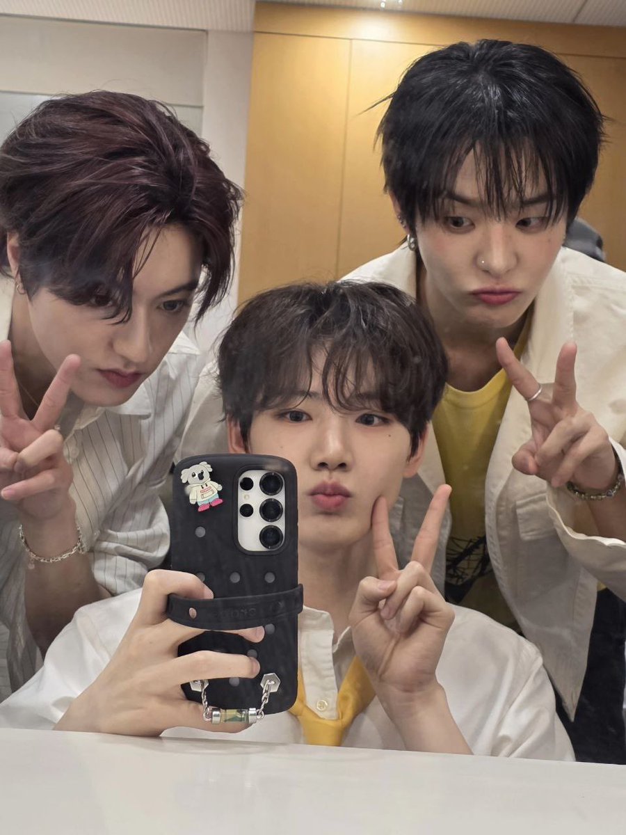 Junkyu tweet media